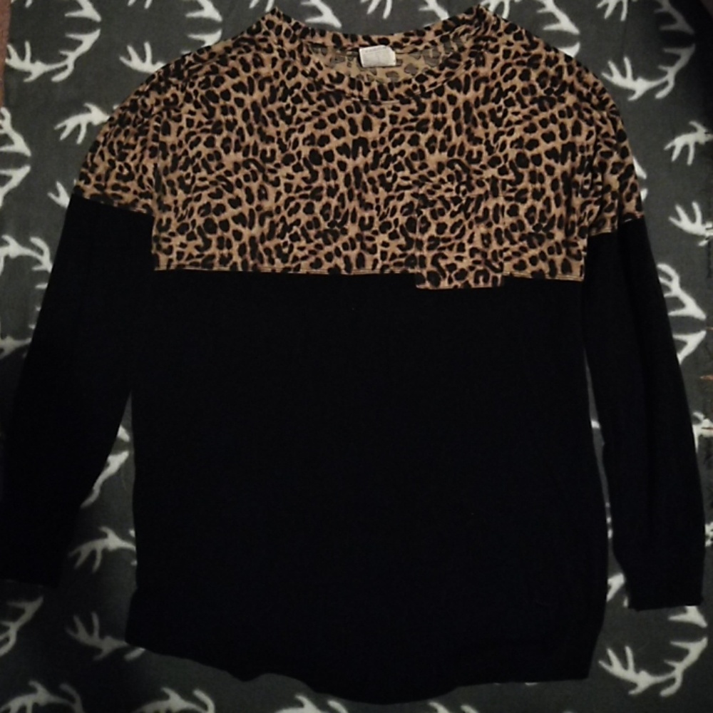 Victoria's secret pink pocket long sleeve tshirt